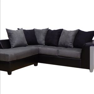 Red Barrel Studio
Overbey Sectional